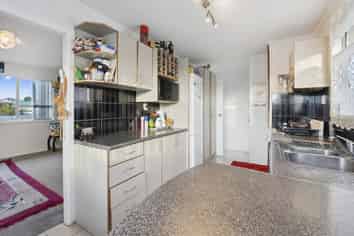 29 Othello Drive, Clover Park