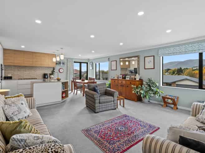 65 Washbourn Drive, Richmond