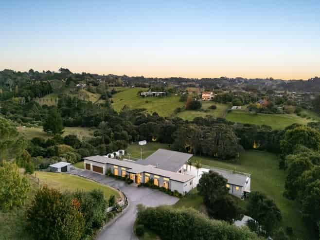 73 Warman Road, Okura