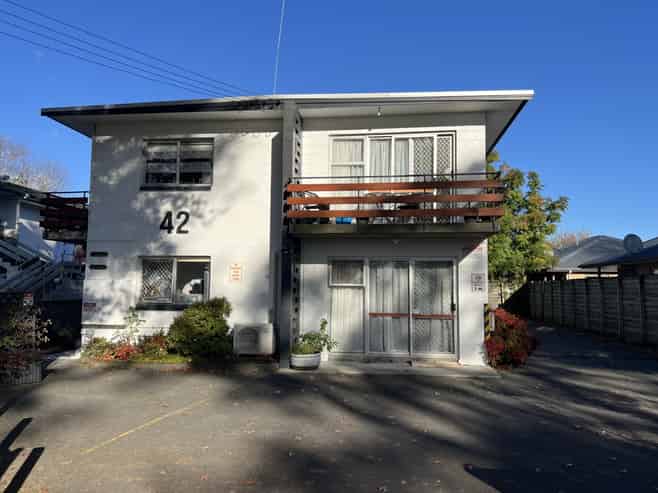 4/42 Wellington Street, Hamilton East