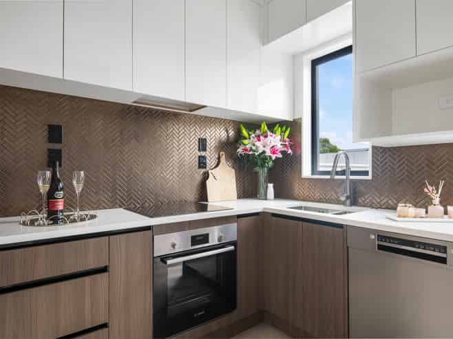 8/302 Blockhouse Bay Road, Avondale