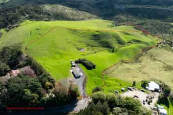 702 Backriver Road, Peria