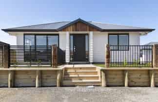 1/18 Betley Crescent, Fairview Downs