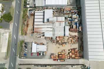 Heavy Industry 7171Sqm Of Land And Buildings