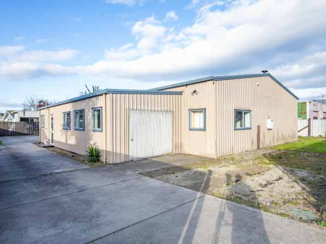 Industrial / Commercial Freehold Opportunity