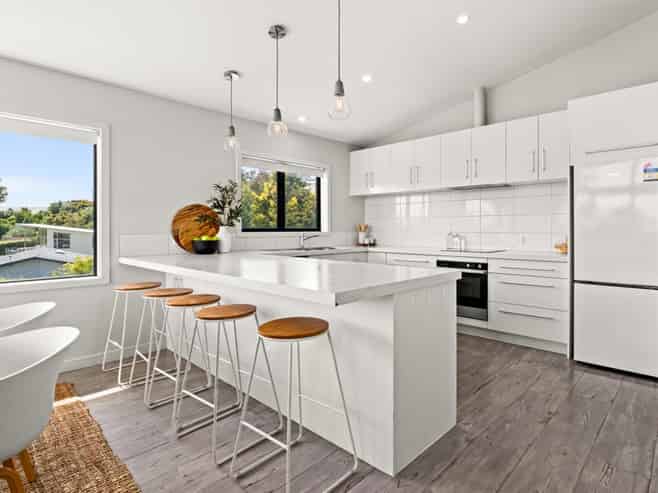 9 Busby Hill, Havelock North