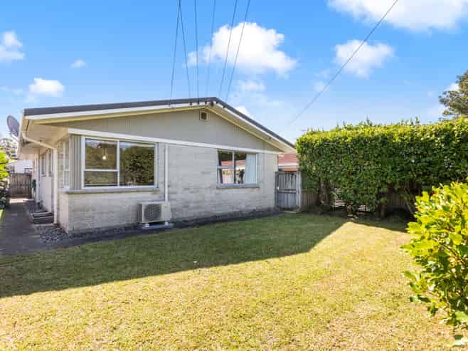 1/83 Glendale Road, Glen Eden