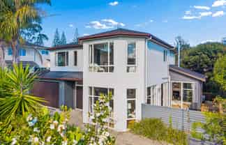 44 Newbury Place, Schnapper Rock