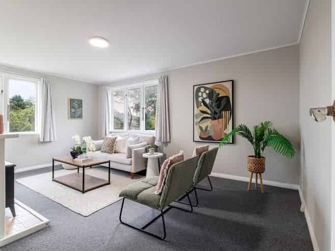 55 Upham Terrace, Roslyn