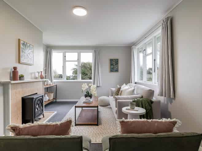 55 Upham Terrace, Roslyn