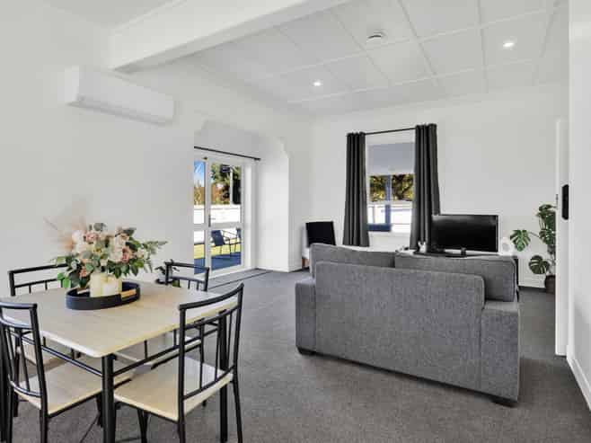 2 Burns Street, Hawera