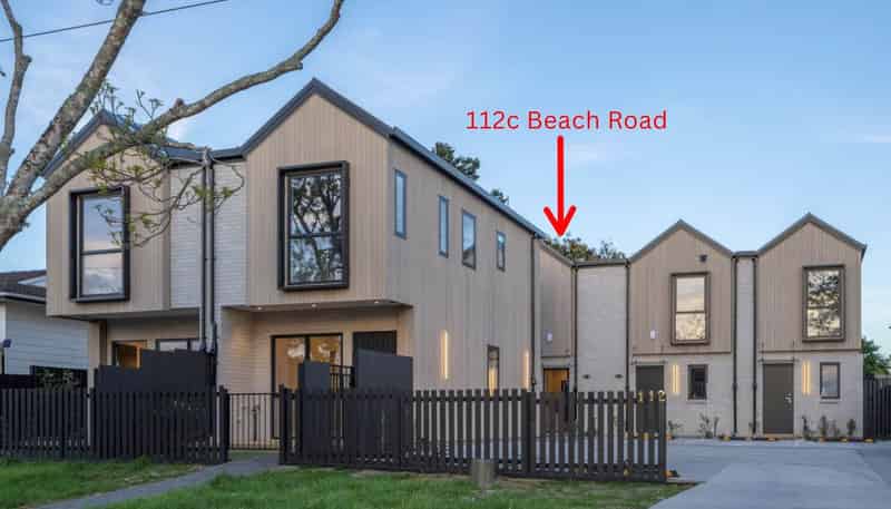 112C Beach Road, Te Atatu Peninsula