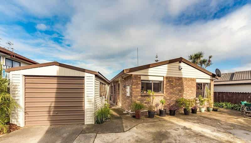 1/1 Thomas Road, Flat Bush