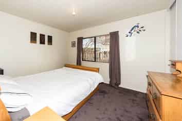 1/1 Thomas Road, Flat Bush