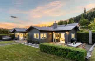 45 Ferry Hill Drive, Lower Shotover