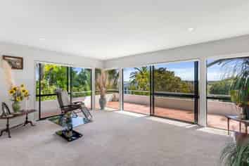 15 Perendale Close, Somerville