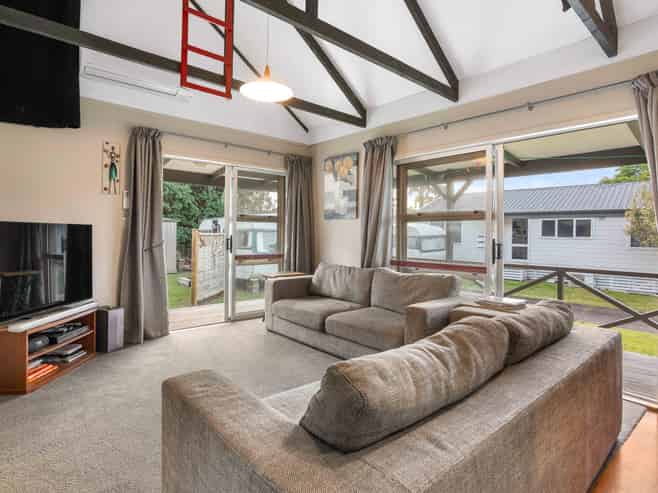 9 Jury Lane, Pauanui