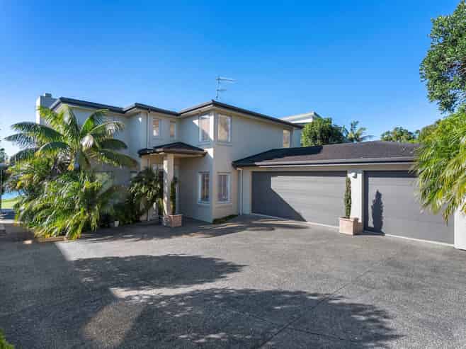 20 Sharon Road, Waiake