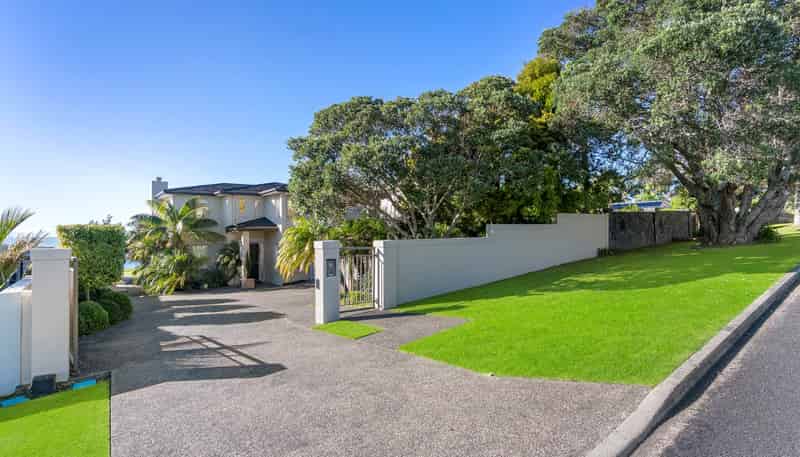 20 Sharon Road, Waiake