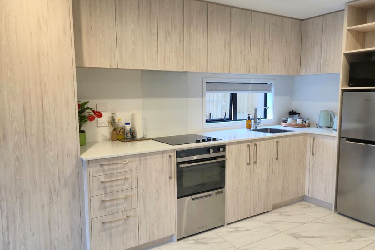 High Yield. Short Term Rental. Central Christchurch - Mehr