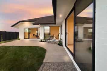 91 Parish Drive, Milldale