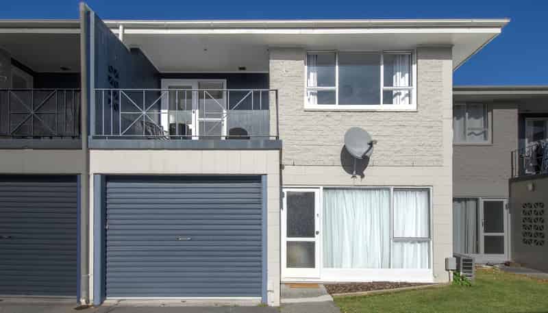 4/53 Brockworth Place, Riccarton