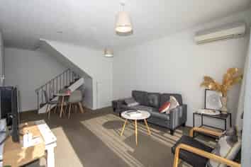 4/53 Brockworth Place, Riccarton