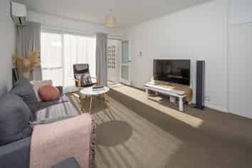 4/53 Brockworth Place, Riccarton