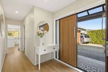 20 Hewitts Road, Woodend