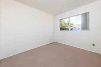 4/118 St George Street, Papatoetoe