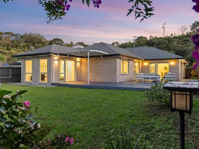 53 Beachwood Road, Hatfields Beach