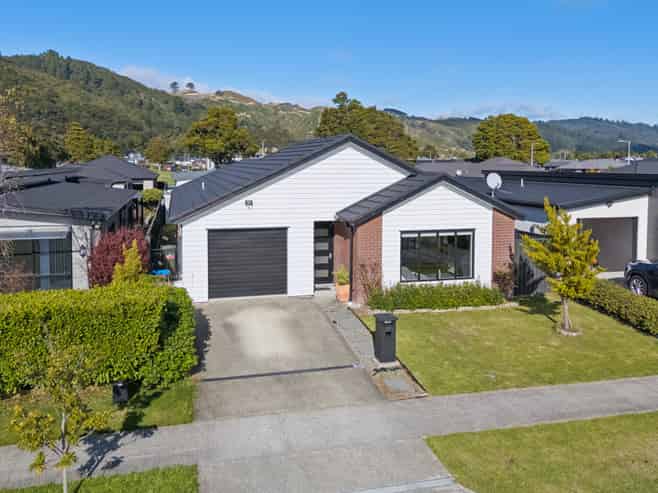 17 Te Kaeaea Crescent, Trentham