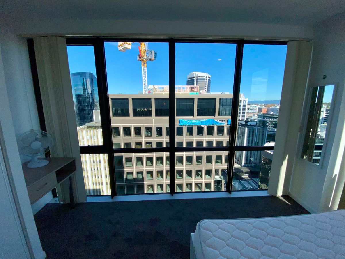 Penthouse Apartment with Stunning Harbour & Sky Tower Views - City Gardens - Ansicht 4
