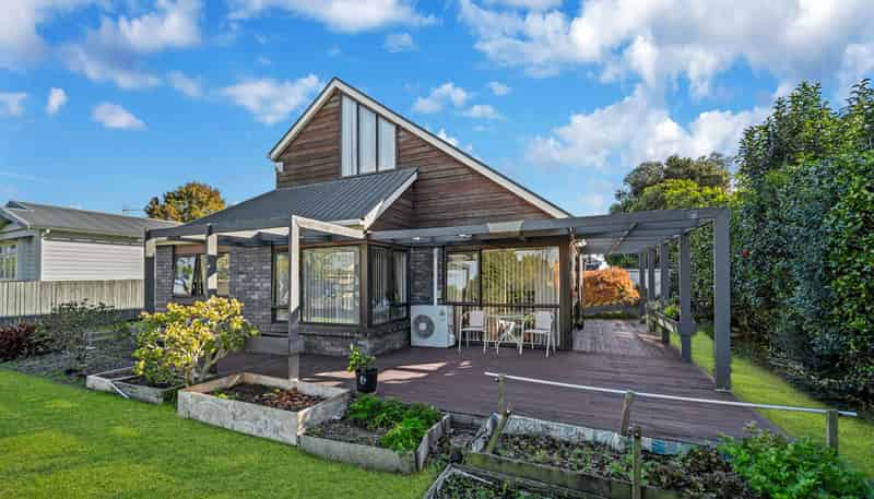 112 Edinburgh Street, Pukekohe