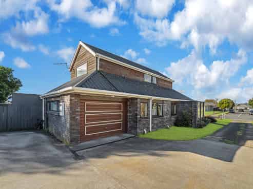 112 Edinburgh Street, Pukekohe