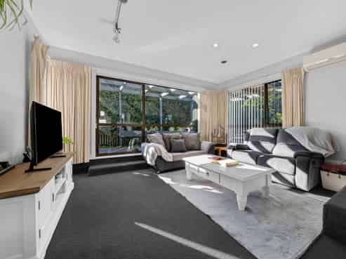 112 Edinburgh Street, Pukekohe