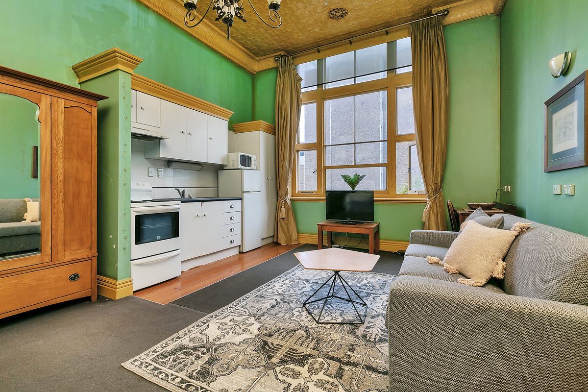 Spacious apartment with an unbeatable location - Ansicht 2