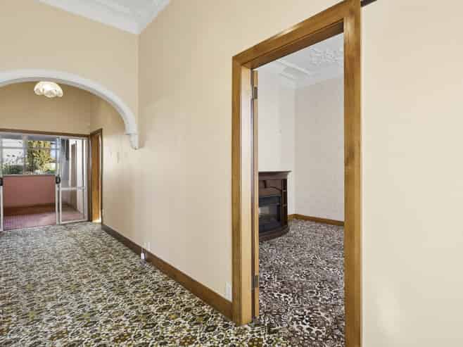 37 Mornington Road, Mornington