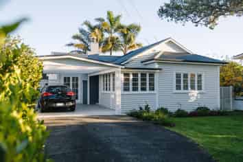 30 Cambrai Avenue, Mount Roskill