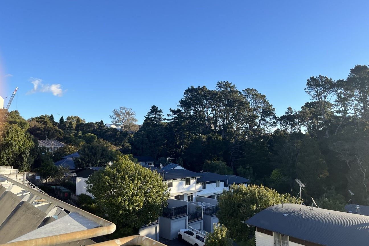 Great Location - Vista 4