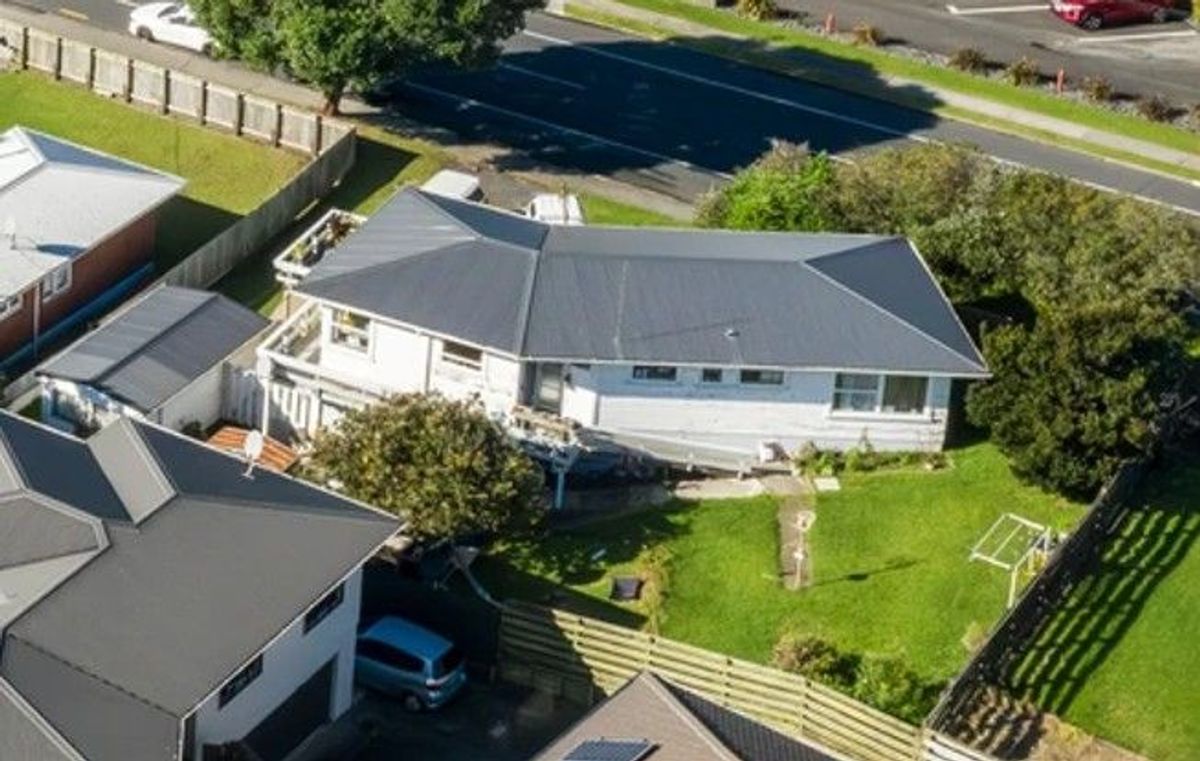 Omanu Beach House (Short Term) – pohled 2