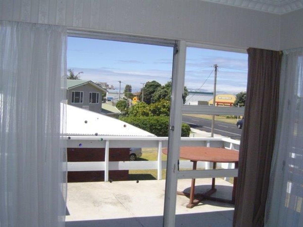 Omanu Beach House (Short Term) – pohled 3
