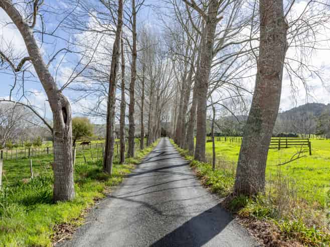 836 Old North Road, WAIMAUKU