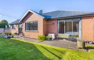 12  Essex Street, Winton