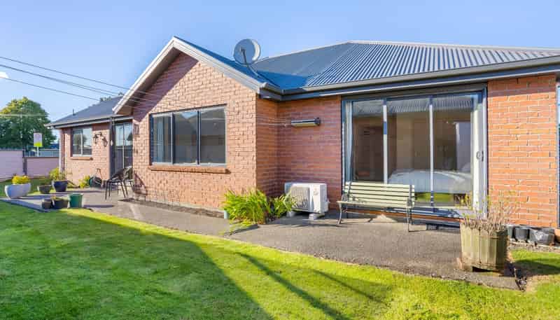 12  Essex Street, Winton