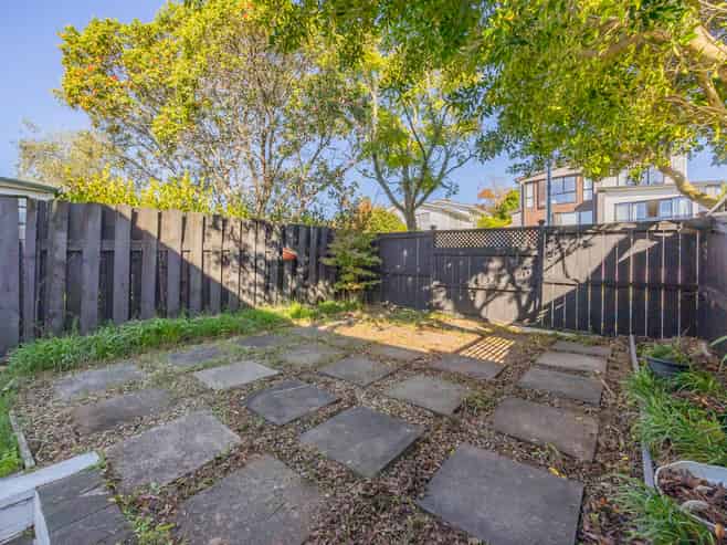 3/28 Hawkins Street, Meadowbank