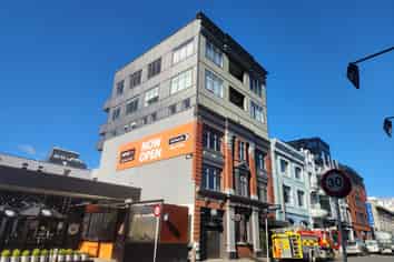 Spacious Opportunity for Owner Occupiers