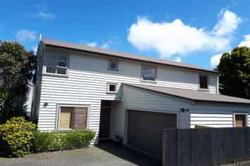 190B East Coast Road, Castor Bay