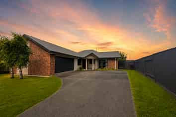 8 Geneva Terrace, Kelvin Grove
