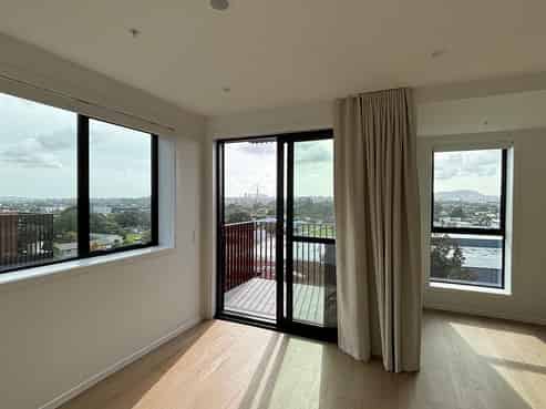 403/2B Te Ara Taurapa, Point Chevalier
